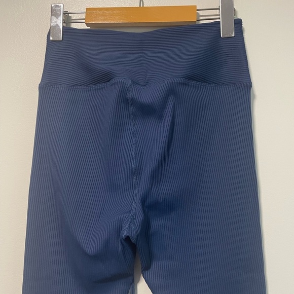 Year of Ours Navy Ribbed Football Leggings - Large - Picture 11 of 11